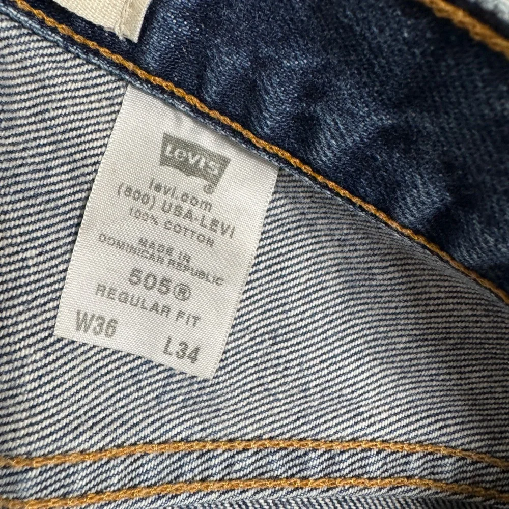 Levi's 505 Regular Fit Jeans Mens 36x34 Blue Denim Straight Leg Faded Distressed